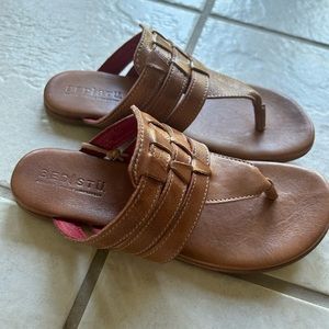 BedStu Sandals Size 8